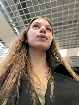 Olivia_Jemison - Slap wet tits + massge them