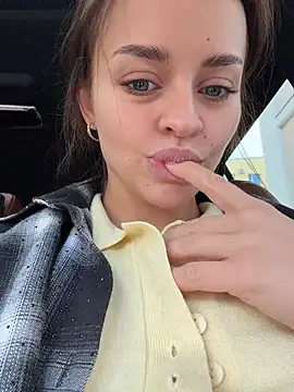 AngelinaTeller - Fuck asshole dildo 😱