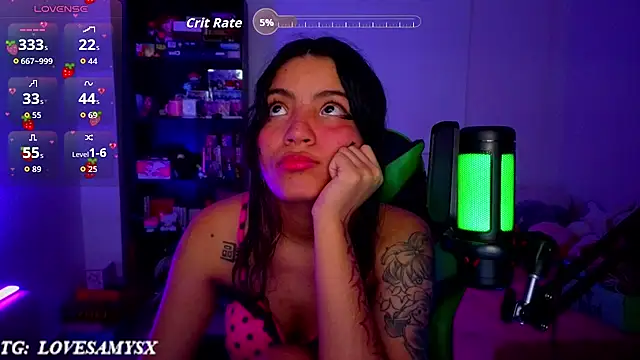 Lovelyamyy - CUM SHOW IN PANTIES + FEETS + DOMI👾