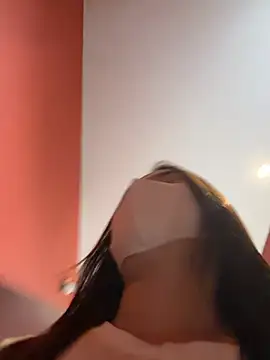 Lucia_89 - Taking off your pants in a cafe
