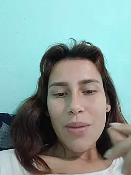 Soy_tu_sol - Take off the blouse