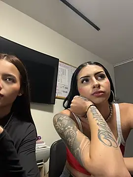 Hilary_pinkk - Get naked X2 sexy🙈