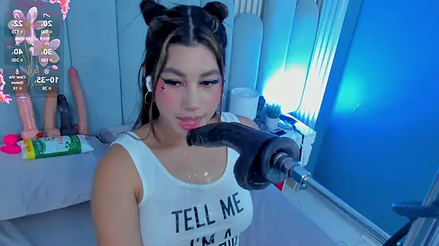 Karla_cullen18 - SHOW TITS X 3 min😁😍🥰