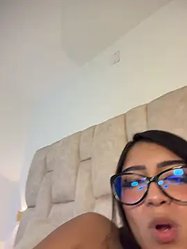 Nicolegh_ - domi in clit + fingering ass
