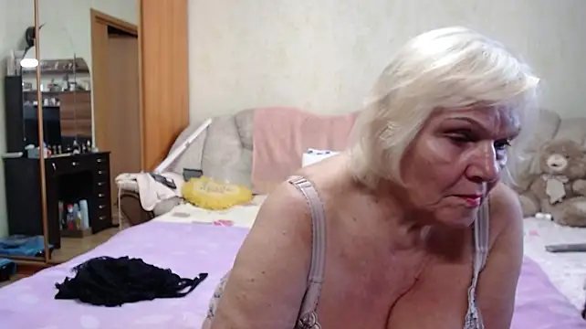 Blondebomb