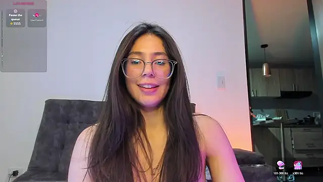 Emmadiaz1 - Plug + oily ass