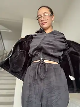LunaMood - masturbate through panties