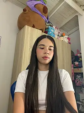 Milleradhara24 - show breasts and play with them