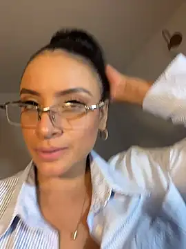Lena-Williamss - ⚡ Teasing you 😋