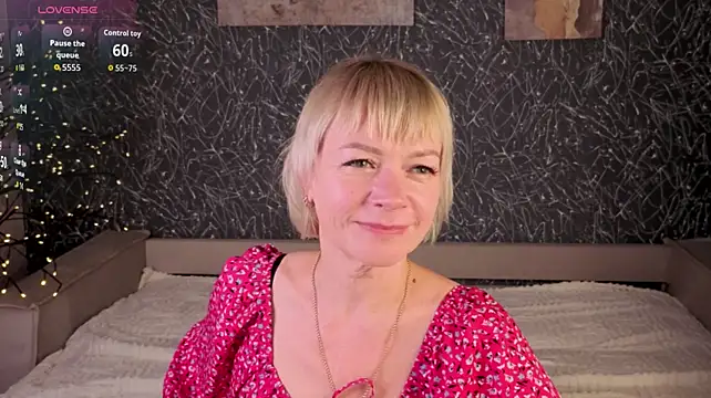 Ann_Annise - Spank my ass in Doga position 10 times