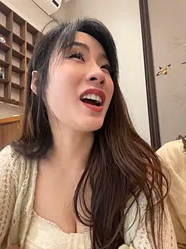 CiCi9 - 🦌园长户外👅闺蜜奶头