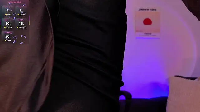ViolettCastel - Titfuck+handjob