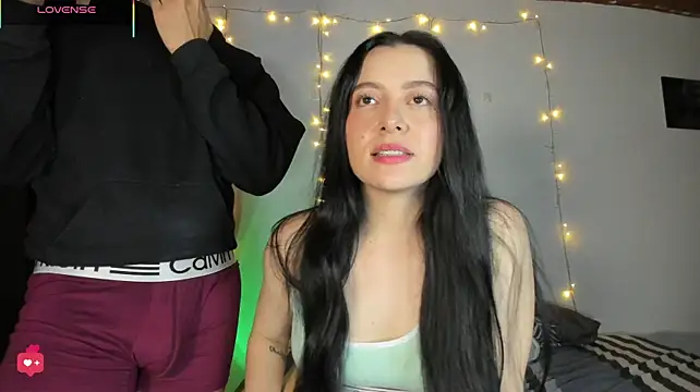 Ethan_chloeee - 😈Creampie drips from Chloee's pussy💦