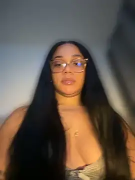 Ashley_Tompson1