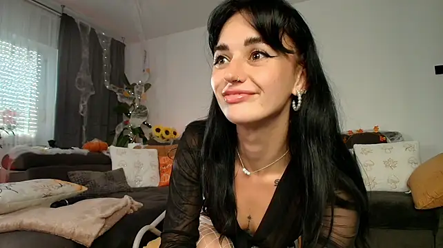 JacquelineHexx - Feeling extra naughty 😈