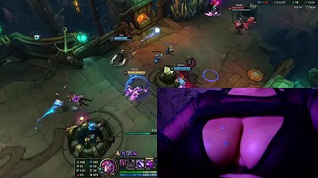 PuffMorgana - Sugador no grelinho enquanto joga 💋