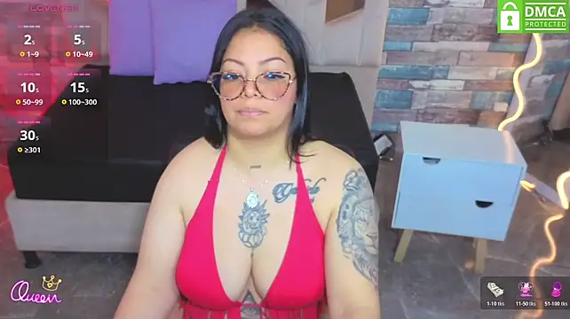 Martinna_tay - oil on my body