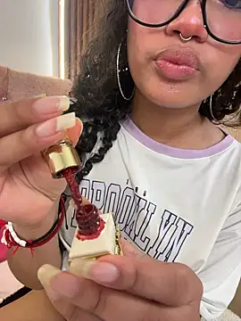 Bunny-firee - Flash pussy😏🌸