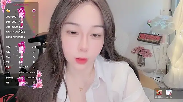 Liz-nn - 超刺激😍假阳具特写插入5分钟+玩具震豆豆
