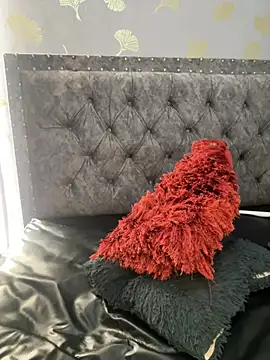 Layla_kaderr - oil on my tits