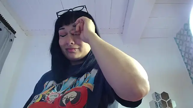 Chole_lux - show ass