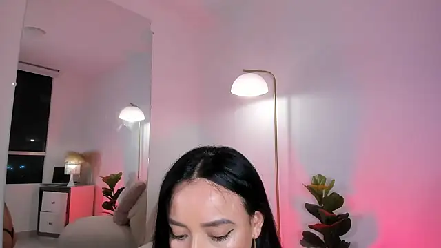 Alexa_tobar