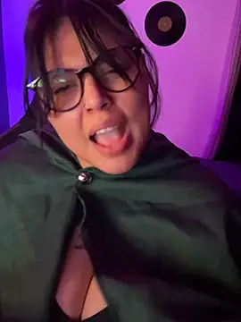 Miacanela_xo - warm me up💦