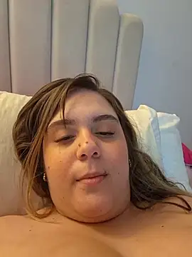 Its_lauu_ - Sloppy blowjob + control domi x1min