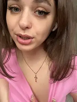 Yoyogirlx - Pinch my soft nipples