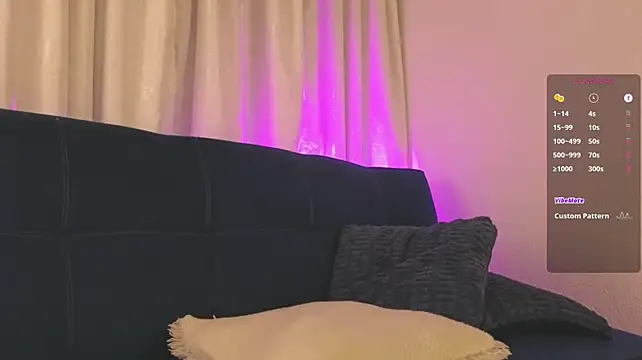 Callme__val - Fuck pussy all naked