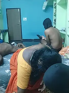 Auntylover267 - Live 5 min group fuck