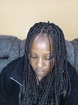 Cherrybabes - Last tipper gets a free whatsapp call