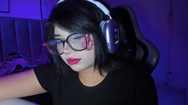 Kitty_Gang - Rub my pussy until it's very wet 🥵💦