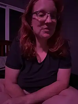 Lenaravenswood - Bare ass jiggle