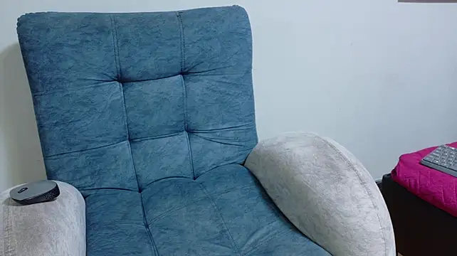 Liaroselle - Masturbation show