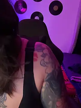 Miacanela_xo - warm me up💦