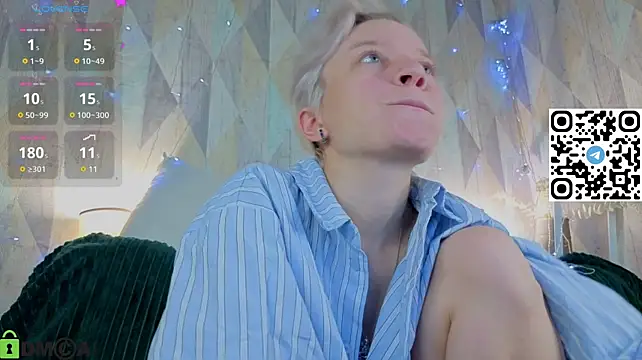 Michelle_Blond - drool from tongue