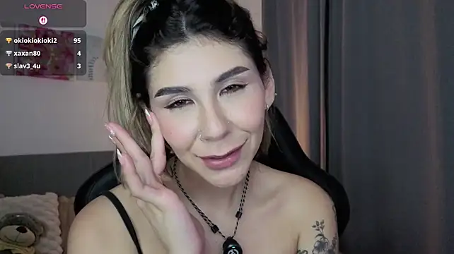 Isabella_Bliss - Control toys + Squirt 💦💦💦