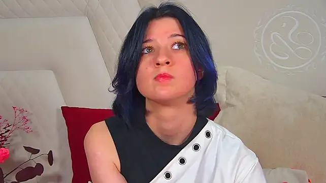 AnneAvelin's Live XXX Chat