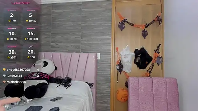 Oriana_olsen - hit ass
