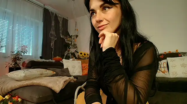 JacquelineHexx - Feeling extra naughty 😈