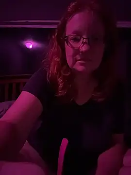 Lenaravenswood - Bare ass jiggle