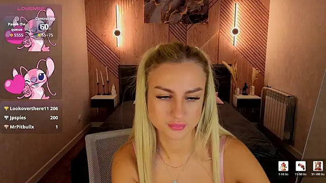 Silen_Tori - touch pussy through panties