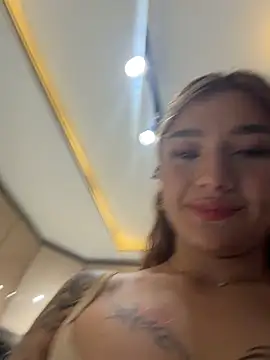Ariannaa_1 - Get on your knees, suck the cock🔥