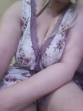 _Joulia_ - 2 FINGER IN PUSSY