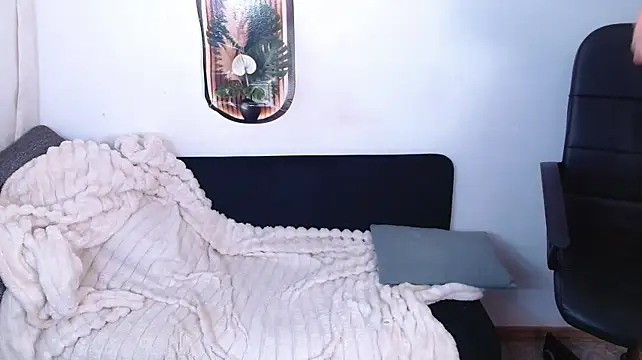 Evaa_here_ - Fuck pussy with a dildo