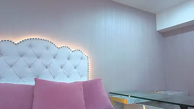 Valen_Abella