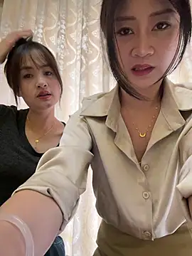 Huihui_520 - 我的下巴撞到了 哥哥们心疼宝宝