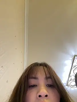 Huihui_520 - 我的下巴撞到了 哥哥们心疼宝宝