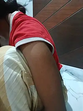 Sexy_Naina7